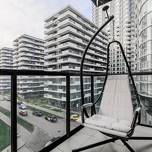  Apartment Prymasa Tysiaclecia - P&o Serviced
